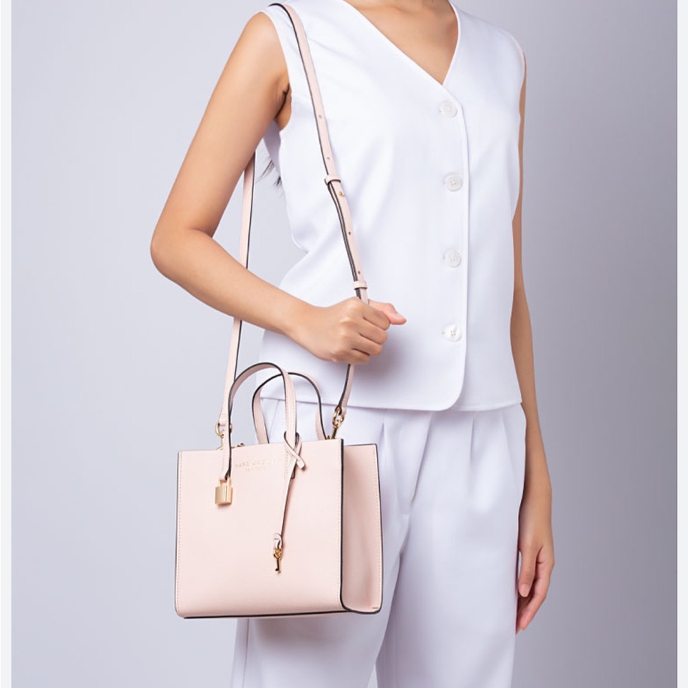 Marc Jacob’s Mini Grind Tote Bag Shoulder Bag M0015685 Peach Whip NWT $350